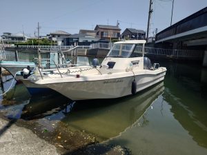片山造船所：スズキF230Ⅱ入荷しました。i-Pilot付いてます。